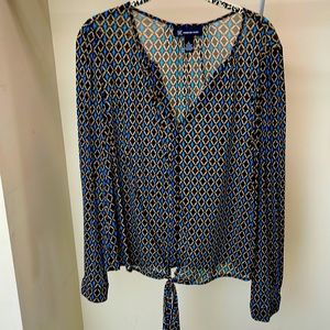 EUC  blouse with hidden buttons